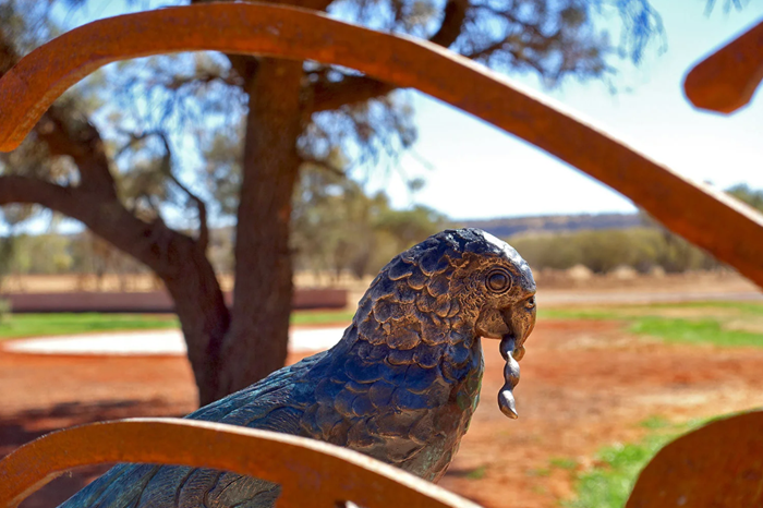 Untyeye (sculpture) - Untyeye (sculpture)_2017_Image 06