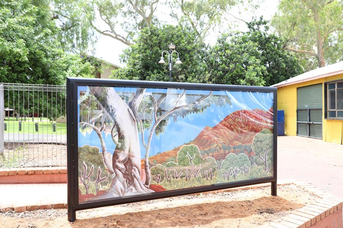 Many Hands - Many Hands_2021_ Image 02